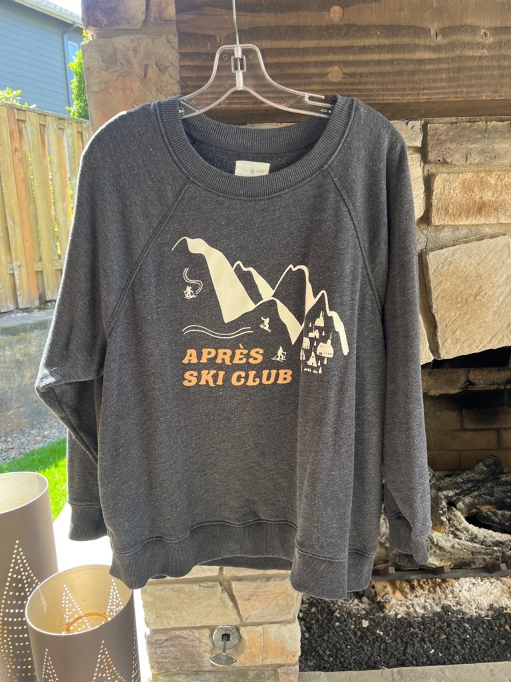 Lou & Grey Charcoal Crewneck with Cream and Tan Ski Club Graphic